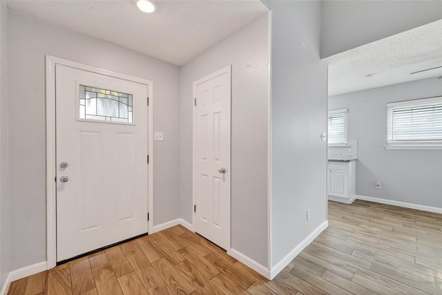 10738 Highland Woods Drive, Sugar Land, TX 77498
