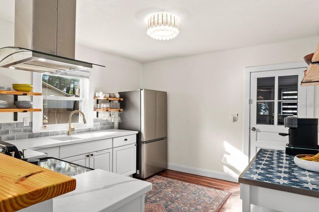 806 E LAMBRIGHT STREET, Tampa, FL 33604