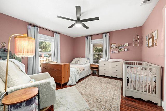 806 E LAMBRIGHT STREET, Tampa, FL 33604