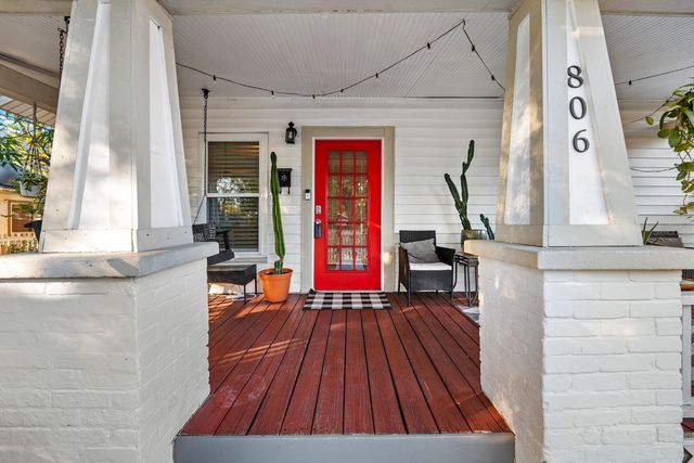 806 E LAMBRIGHT STREET, Tampa, FL 33604