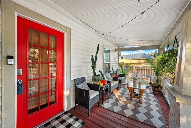 806 E LAMBRIGHT STREET, Tampa, FL 33604