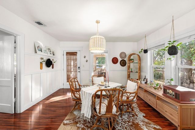 806 E LAMBRIGHT STREET, Tampa, FL 33604