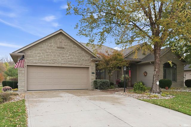 307 Laurelwood Lane, Kendallville, IN 46755