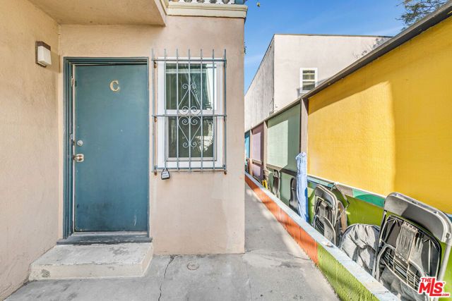 717 Ocean Front Walk C, Venice (los Angeles), CA 90291