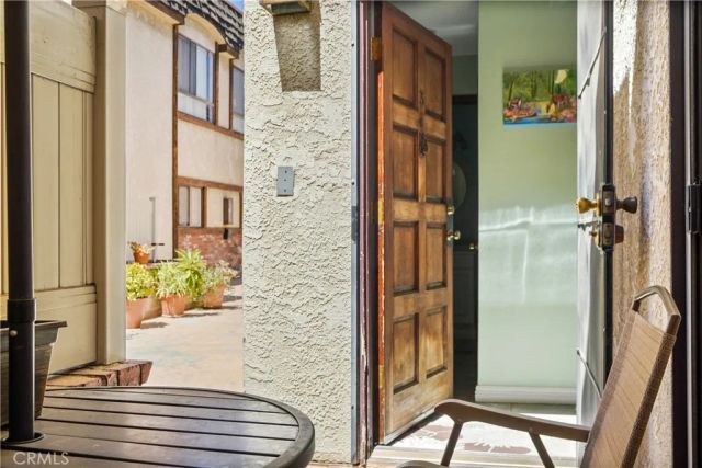 14239 Sherman Way 3, Van Nuys, CA 91405