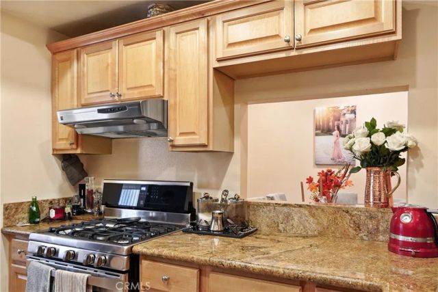 14239 Sherman Way 3, Van Nuys, CA 91405