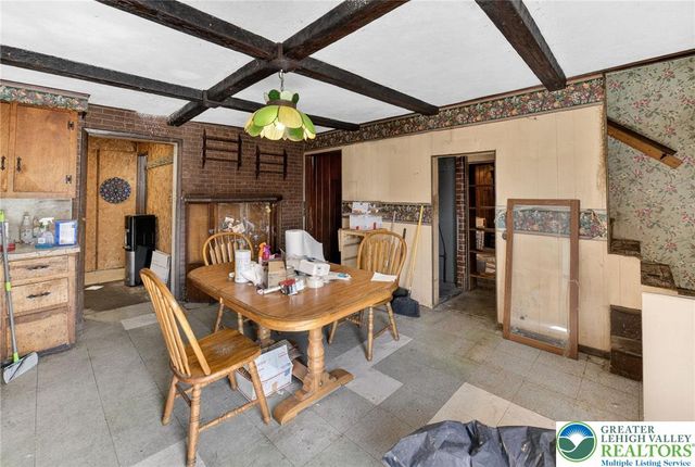 455 Morvale Road, Williams Twp, PA 18042