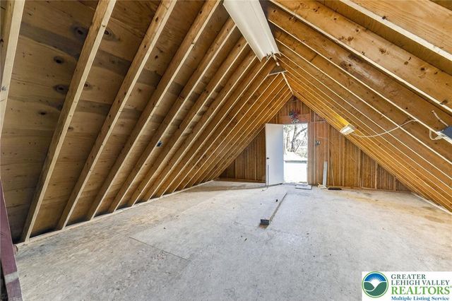 455 Morvale Road, Williams Twp, PA 18042