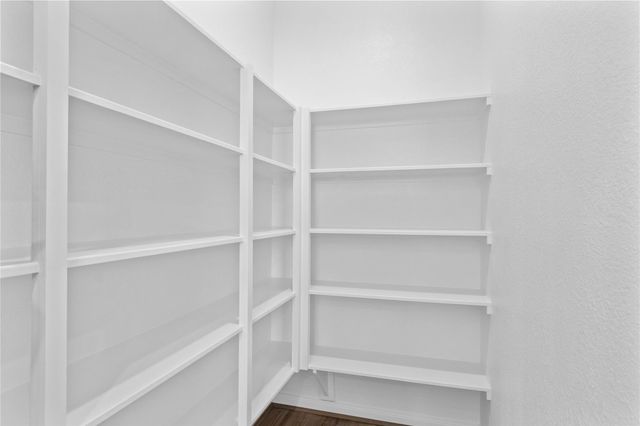 2847 Icarus Drive, Fresno, TX 77545