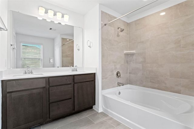 2847 Icarus Drive, Fresno, TX 77545