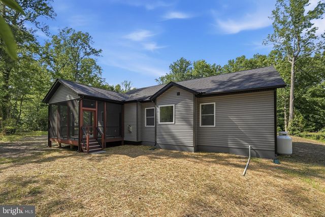 60 SWEETBRIAR LN, Montross, VA 22520
