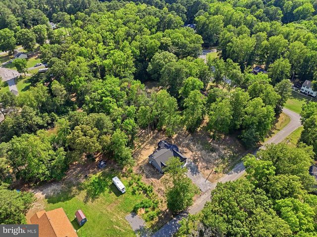 60 SWEETBRIAR LN, Montross, VA 22520