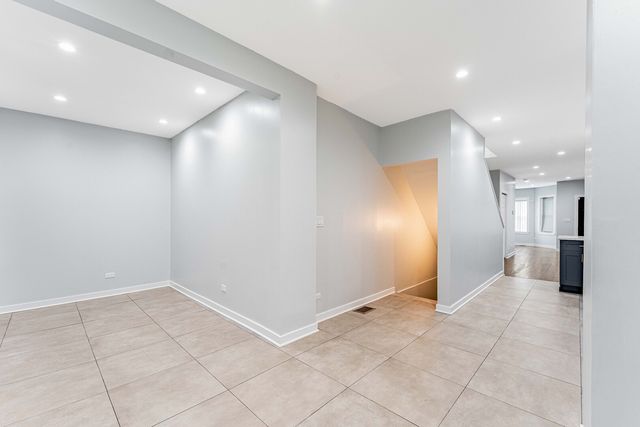 12238 S Yale Avenue, Chicago, IL 60628