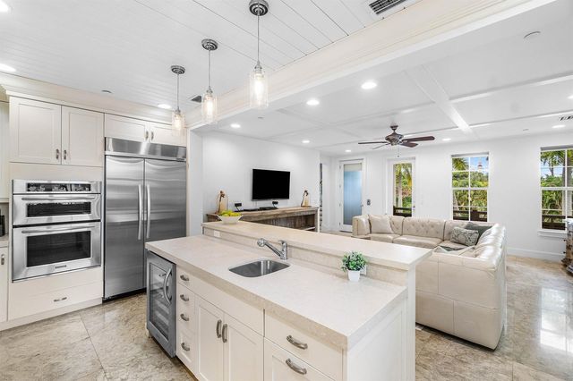 1108 Coconut Row, Delray Beach, FL 33483