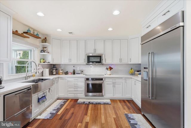 4416 SANGAMORE RD, Bethesda, MD 20816