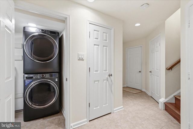 4416 SANGAMORE RD, Bethesda, MD 20816