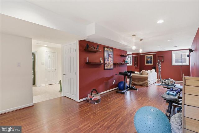 4416 SANGAMORE RD, Bethesda, MD 20816
