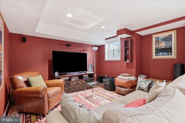 4416 SANGAMORE RD, Bethesda, MD 20816