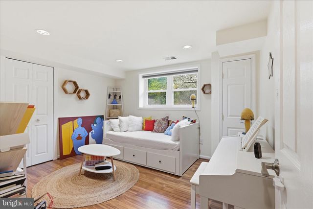 4416 SANGAMORE RD, Bethesda, MD 20816
