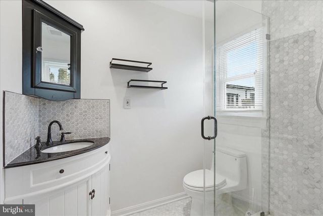 4416 SANGAMORE RD, Bethesda, MD 20816