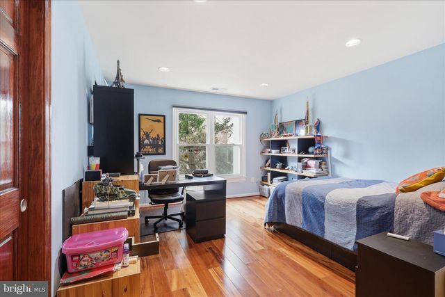 4416 SANGAMORE RD, Bethesda, MD 20816