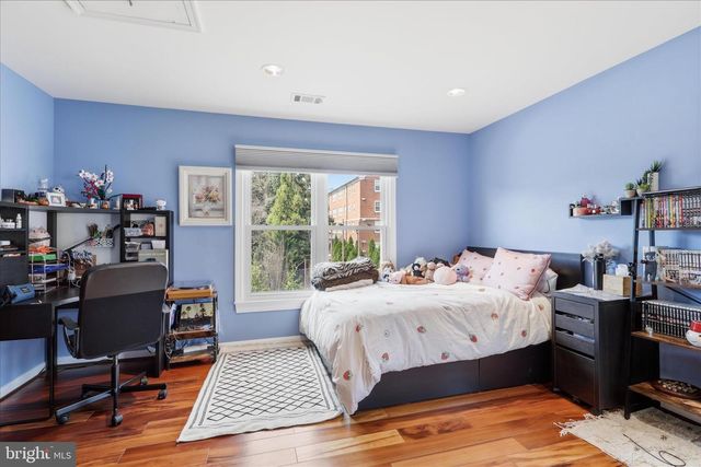 4416 SANGAMORE RD, Bethesda, MD 20816