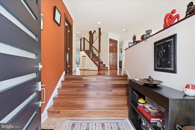 4416 SANGAMORE RD, Bethesda, MD 20816