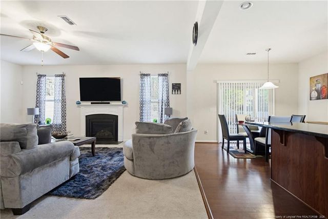 911 Merchants Court, Sanford, NC 27330