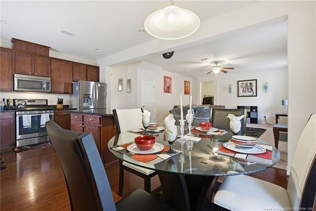 911 Merchants Court, Sanford, NC 27330