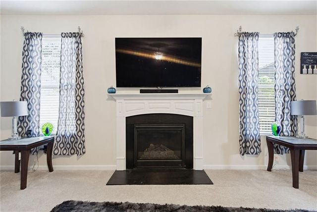 911 Merchants Court, Sanford, NC 27330