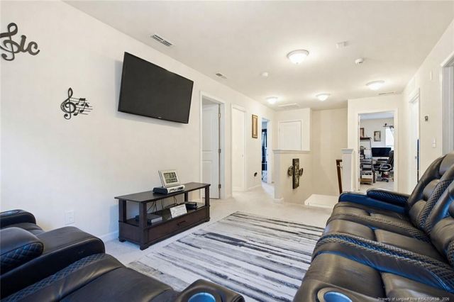 911 Merchants Court, Sanford, NC 27330