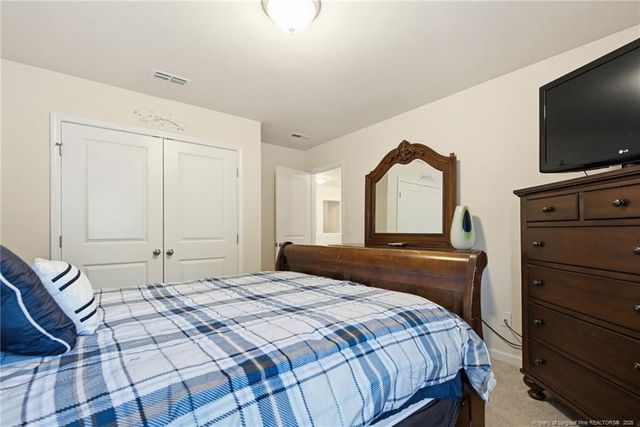 911 Merchants Court, Sanford, NC 27330