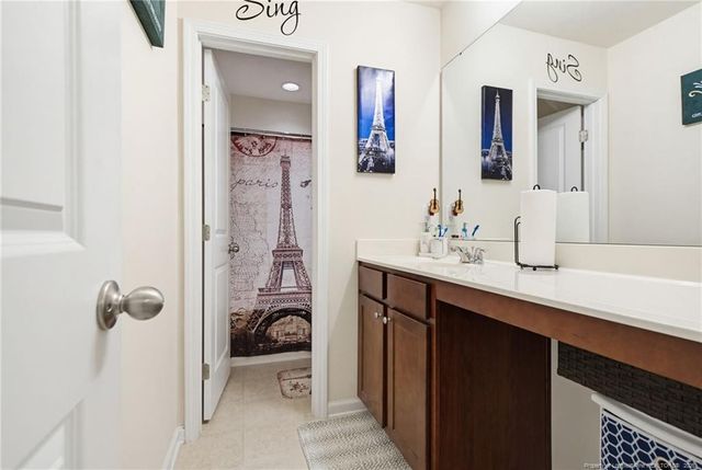 911 Merchants Court, Sanford, NC 27330