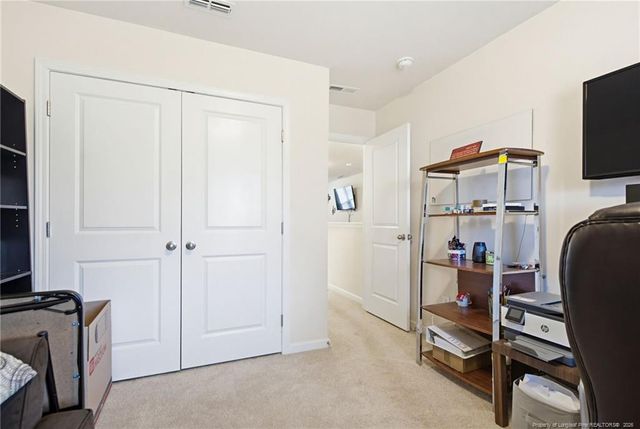 911 Merchants Court, Sanford, NC 27330