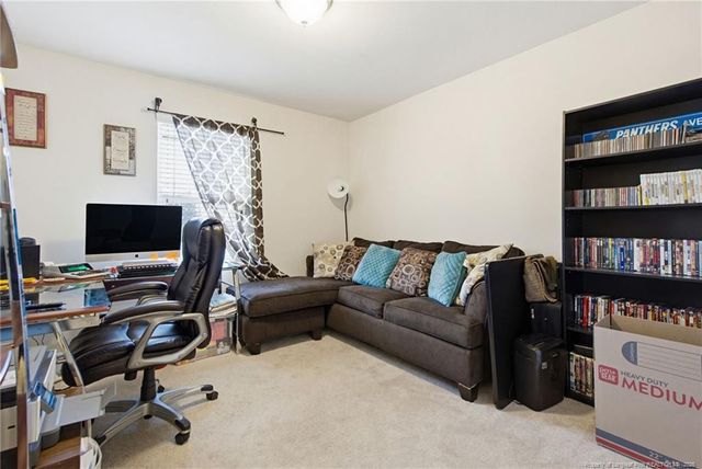 911 Merchants Court, Sanford, NC 27330