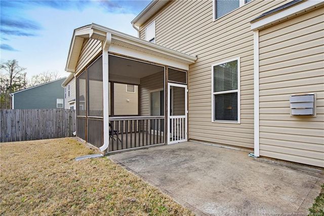 911 Merchants Court, Sanford, NC 27330