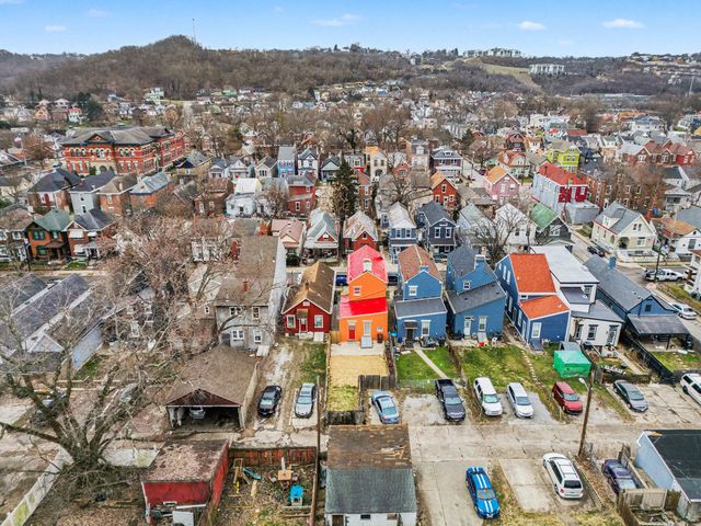 1712 Banklick Street, Covington, KY 41011