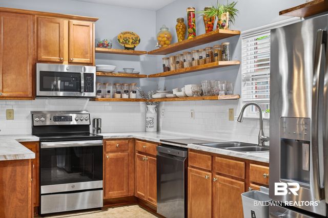 7900 Park Place Dr S, Mobile, AL 36608