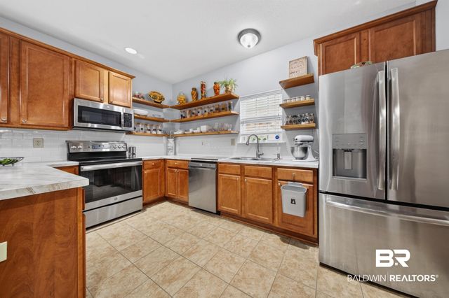 7900 Park Place Dr S, Mobile, AL 36608