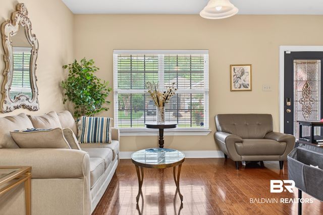 7900 Park Place Dr S, Mobile, AL 36608