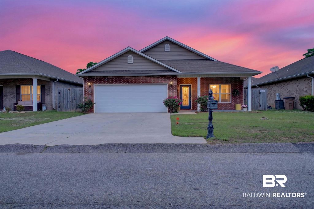 7900 Park Place Dr S, Mobile, AL 36608