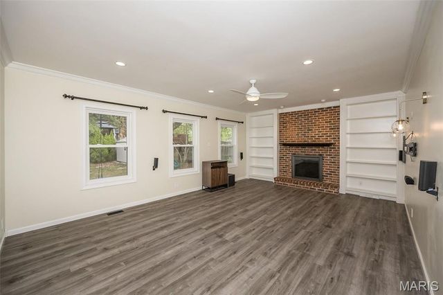 3042 Winding River Drive, St Charles, MO 63303
