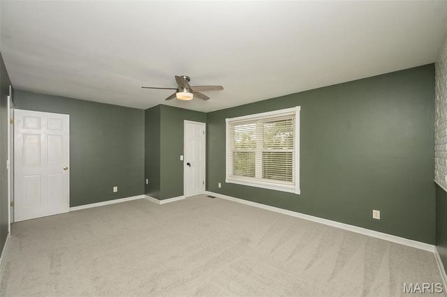 3042 Winding River Drive, St Charles, MO 63303