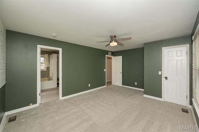 3042 Winding River Drive, St Charles, MO 63303