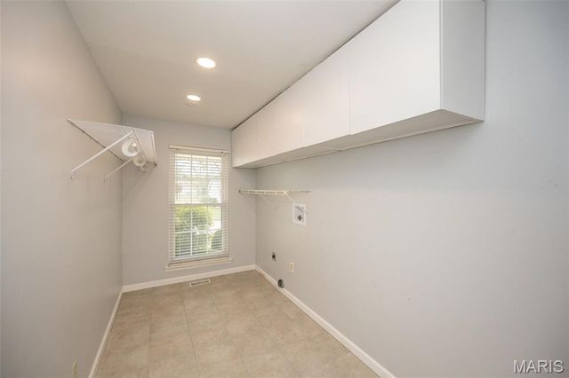 3042 Winding River Drive, St Charles, MO 63303