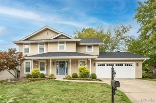 3042 Winding River Drive, St Charles, MO 63303
