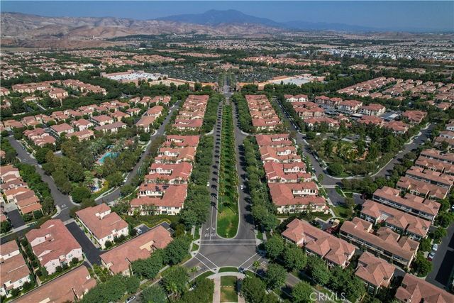 50 Herringbone, Irvine, CA 92620