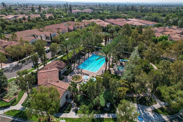 50 Herringbone, Irvine, CA 92620