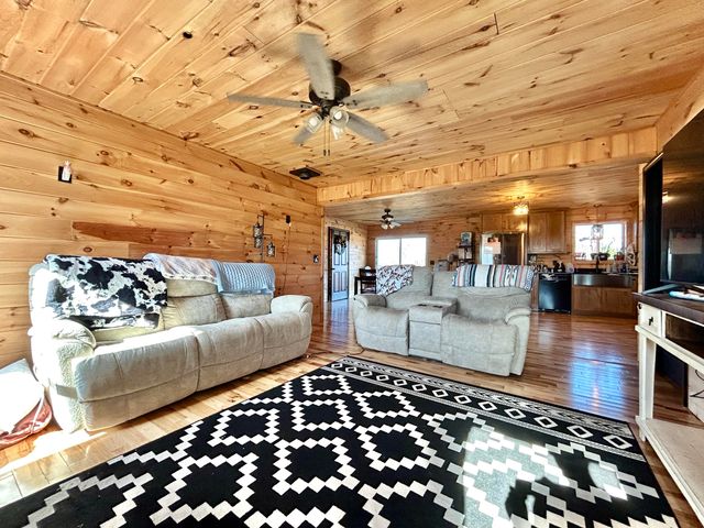 101 Tudy Ridge Road, Science Hill, KY 42553