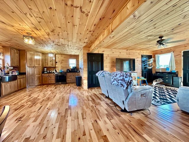 101 Tudy Ridge Road, Science Hill, KY 42553